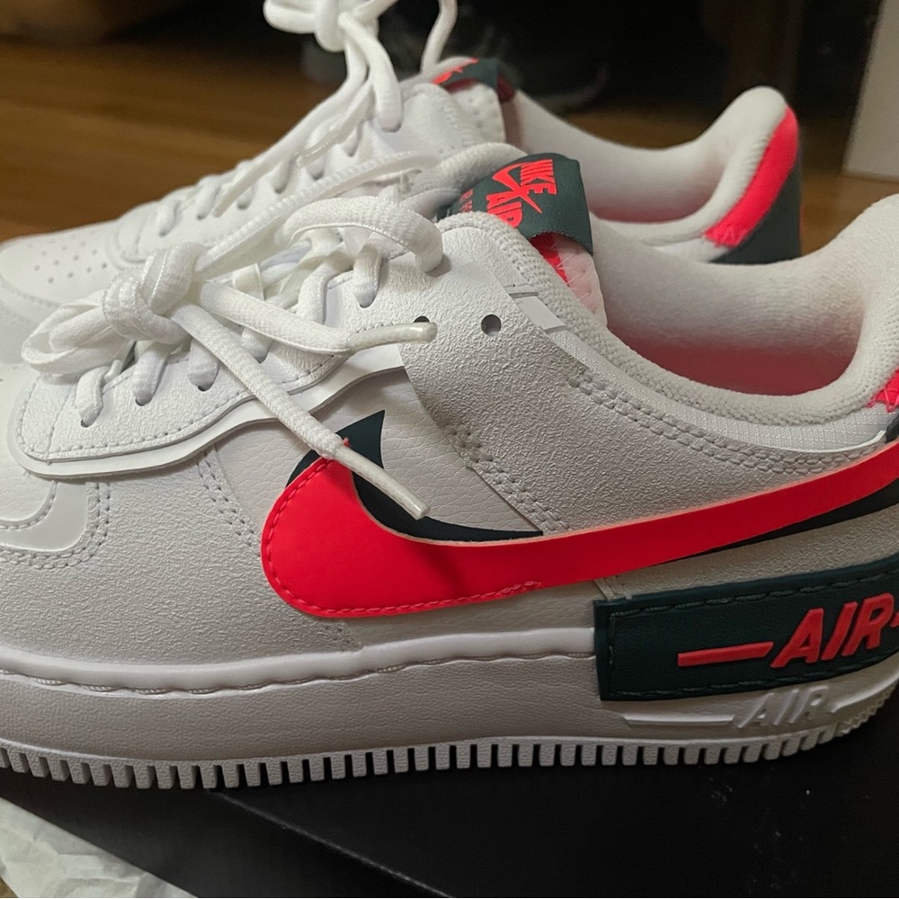 Womens Air Force 1 Shadow